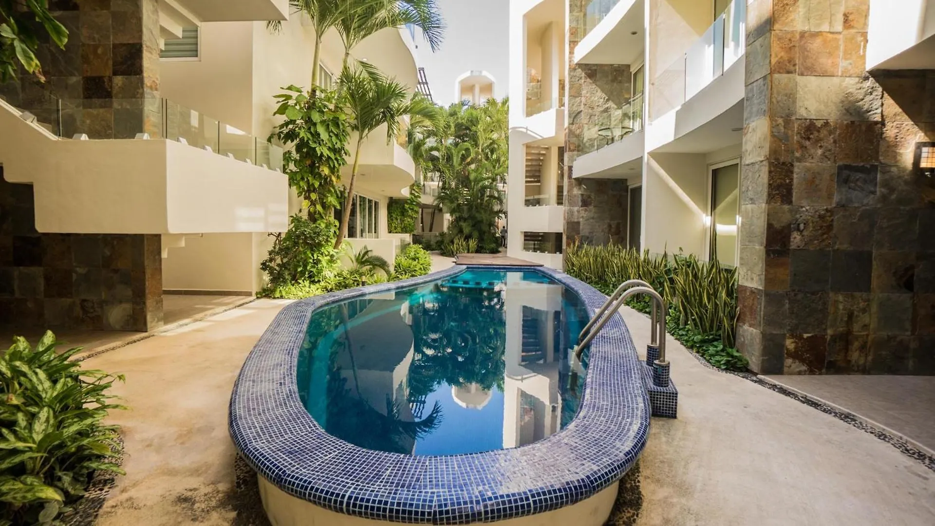 Playa Village Condo By Bvr Playa del Carmen Apartmán