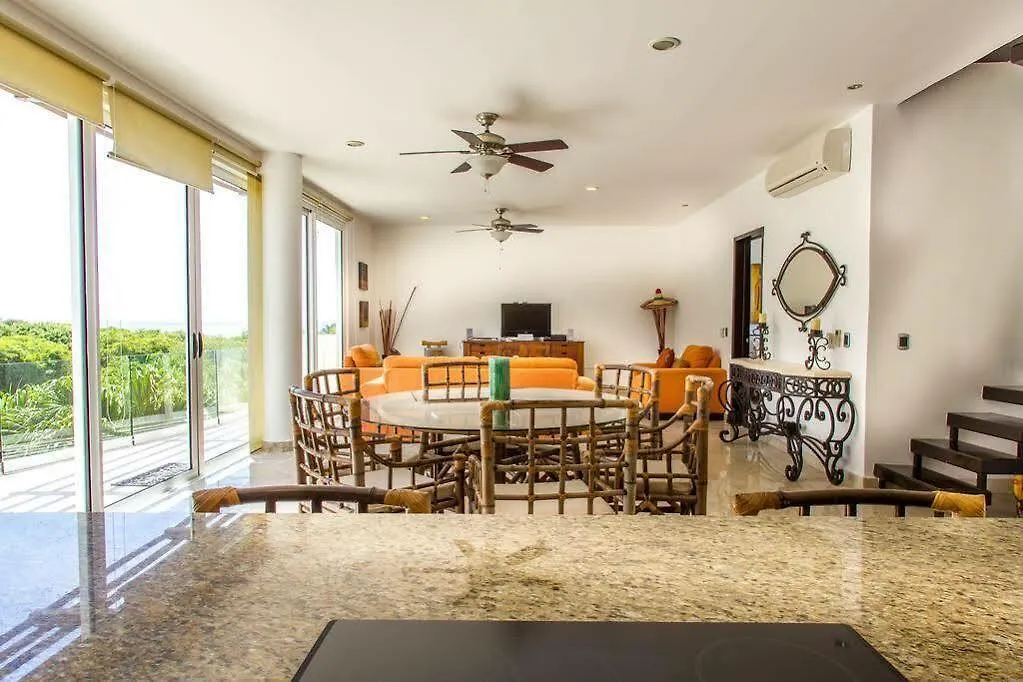 Playa Village Condo By Bvr Playa del Carmen Mexiko